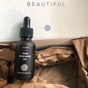 NEW True Botanicals Pure Radiance Oil Clear